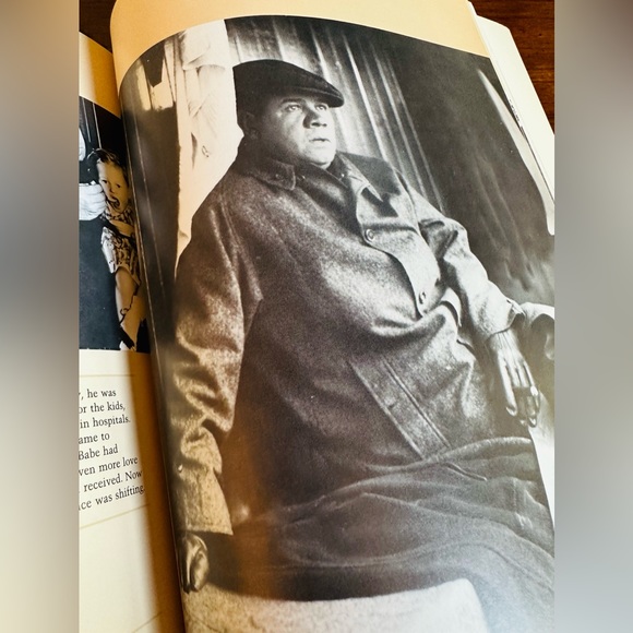 💚 THE BABE A LIFE IN PICTURES SOFT COVER LARGE BOOK BY LAWRENCE RITTER - Picture 3 of 9